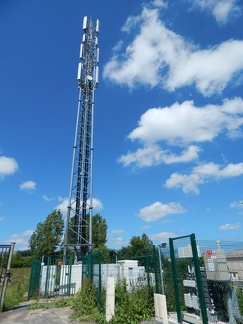 Orange, SFR et Free Mobile